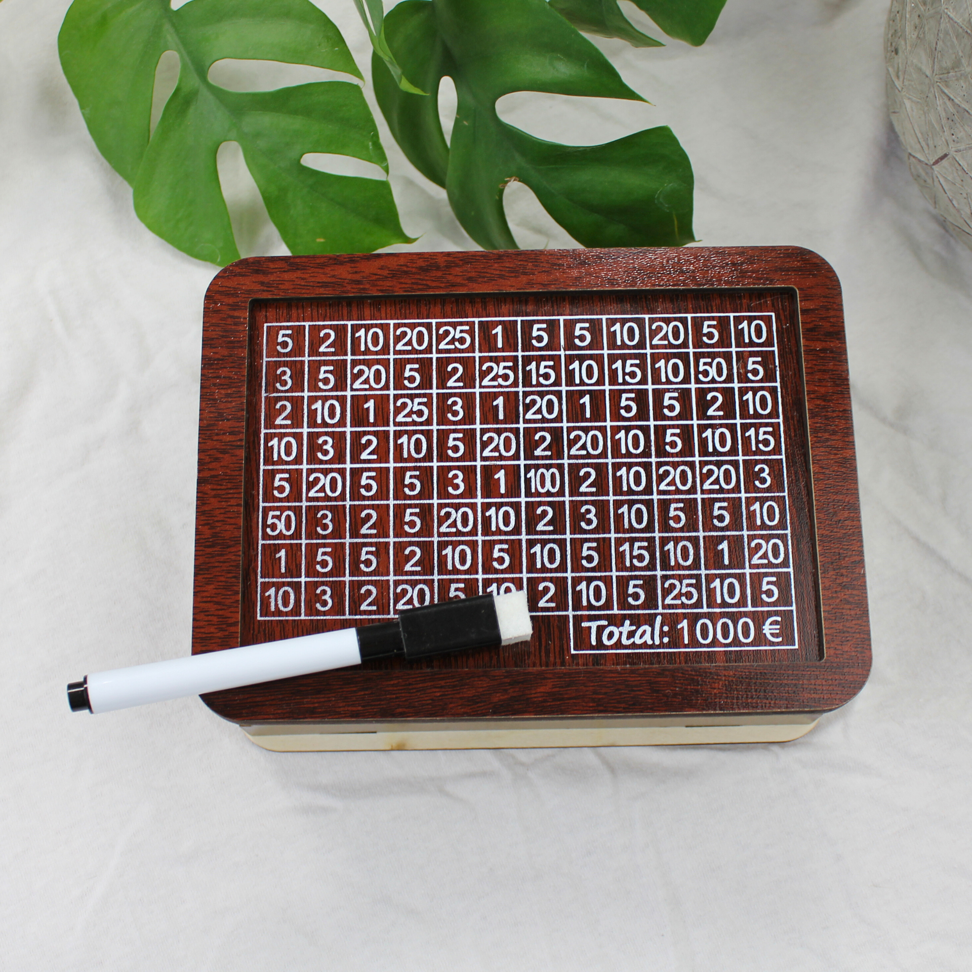 Sparbox mit Stift